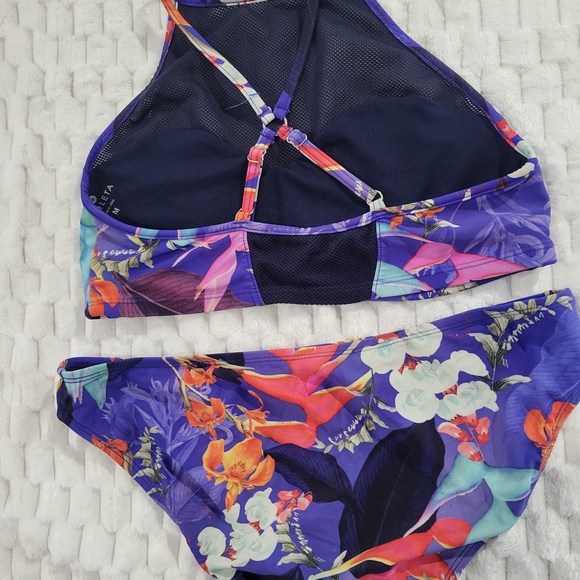 Athleta Vibrant Floral Bikini Set - Picture 3 of 6